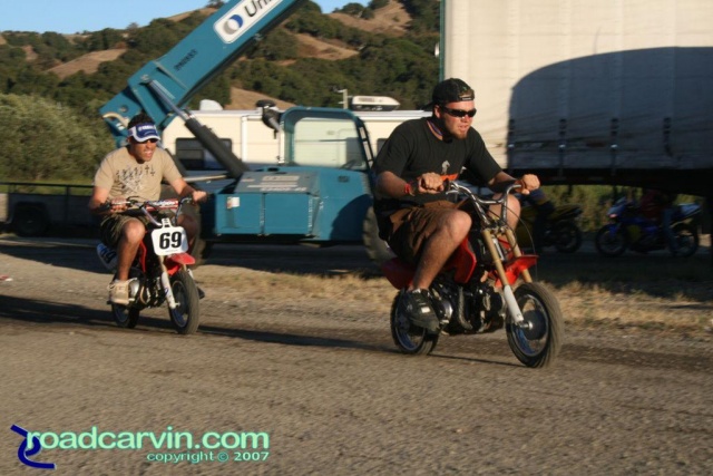 Mini-racers flat trackin' on minibikes (minibike hooligans img_4808.jpg)